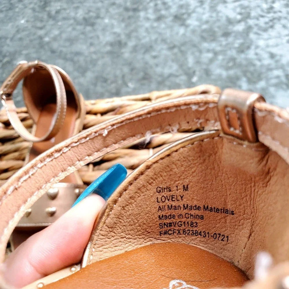 Self Esteem Gold Heart Girl's Sandal - Picture 4 of 6